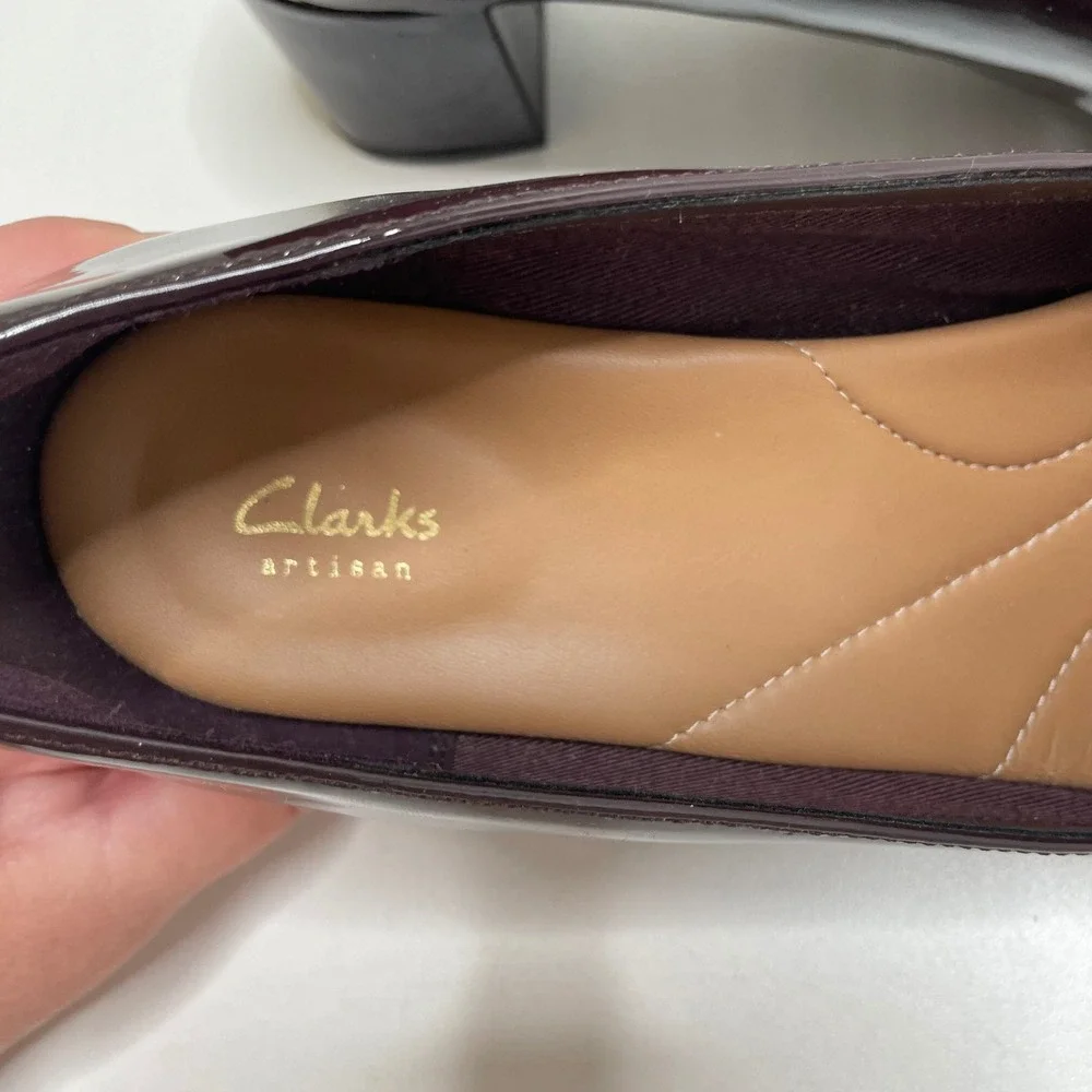 Clarks Colorblock Patent Leather Block Loafer Pump 9 Dark Academia Preppy Office - Picture 10 of 13